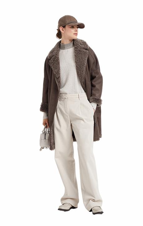 Luxurious Shearling Coat - Stylish, Warm, and Timeless Outerwear